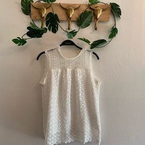 White lace sleeveless top